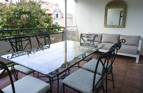 Bas du Fort Apartment | POP'S APARTMENTS, RESIDENCE MARISOL BY THE SEA