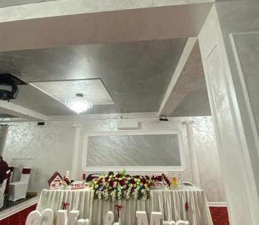 Dragomiresti House | POPAS VÂNĂTORu '