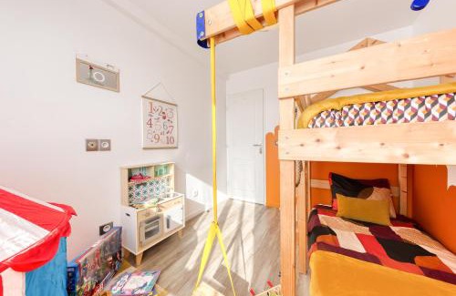 Noisy-le-Sec Apartment | PoPColor Idéal Famille-Groupes-Pro 8Min de paris