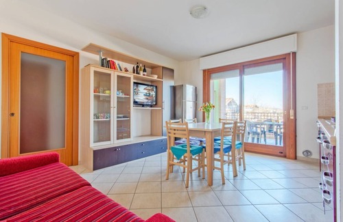 Giulianova Apartment | Poplar Grove - three-room apartment 150 mt from the sea