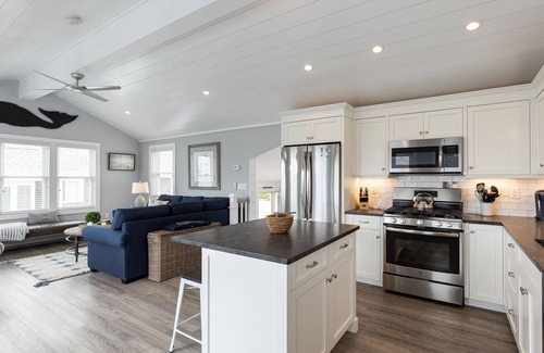 Popponesset House | Popponesset-Totally remodeled beach home, one house back from beach
