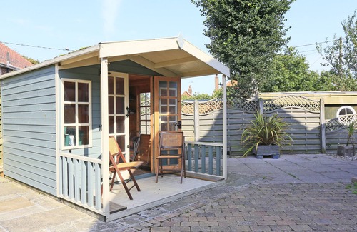 Southwold House | Poppy Corner - Three Bedroom House, Sleeps 6