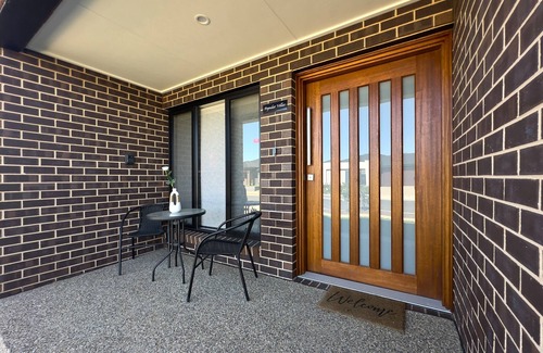 Kialla House | Popular Luxury Villa Kialla Shepparton