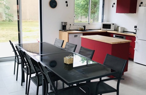 Pornic House | PORNIC. Family home with garden, close to seaside and castle