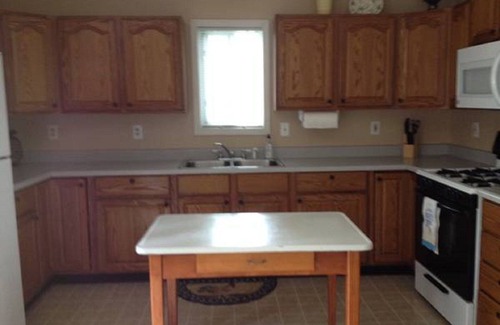 Jeddo Cottage | Port Huron/Lexington- Lake Huron- Family "memories" at the lake