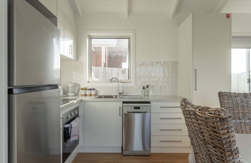 Port Sorell Apartment | Port Sorell Escape – Walk to Sand & Shops