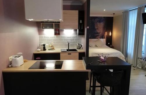 Huy Apartment | PortaNova 21