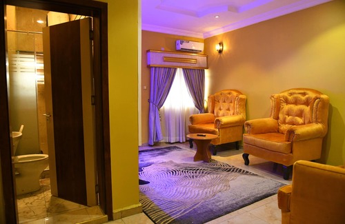 Igwuruta Hotel | Portland Resort Hotel