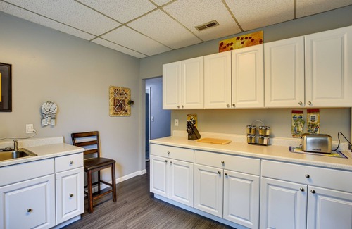 Wilkes East Apartment | Portland Vacation Rental ~ 11 Miles to Downtown