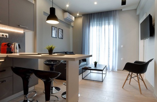 Pasalimani Apartment | Porto Pireo Luxury Suite #2 - Free WiFi