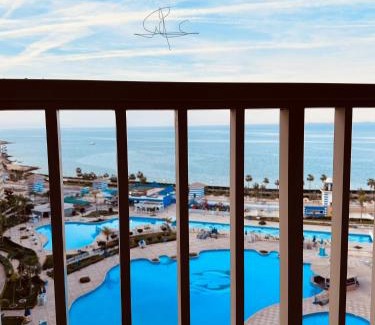 Ras Sudar Ski Chalet | Porto Sokhna pyramids Family Only