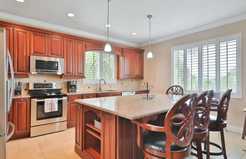 Harbor Heights House | Portside Bliss – Spacious Private Home w/Pool