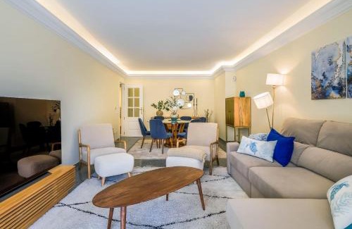 Parede Apartment | Portugal Portfolio - Parede Beach Apartment