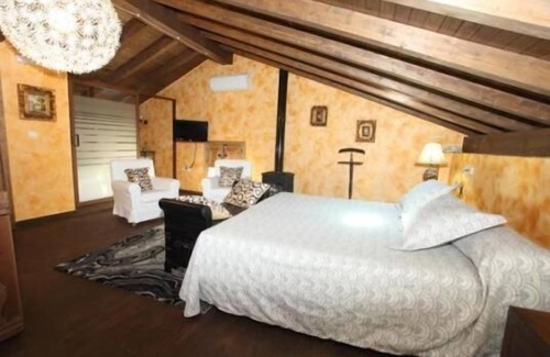 La Adrada House | Posada de Villa Maria
