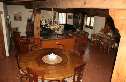 Calomarde House | Posada el Cadoncho