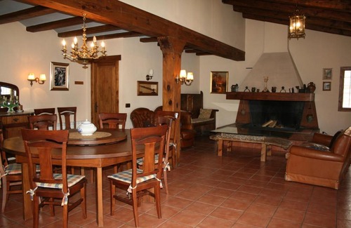 Calomarde House | Posada el Cadoncho