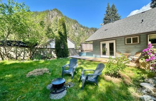 Hope Apartment | Posada Nordica - a chic, tranquil mountainview suite