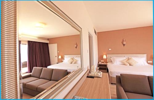 Agios Tychon Hotel | Poseidonia Beach Hotel