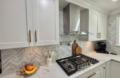 Marley Apartment | Posh Apartment #1 near BWI, Baltimore & Annapolis