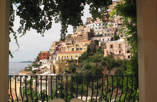 Positano City Centre House | Positano: Casa Ligea-in a beautiful old villa, in the heart of Positano