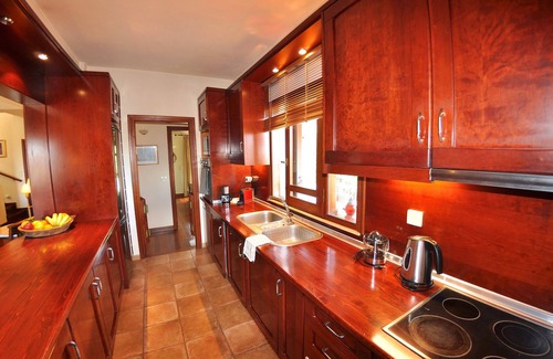 Kinopiastes House | Postatiko Holiday Home Central Corfu