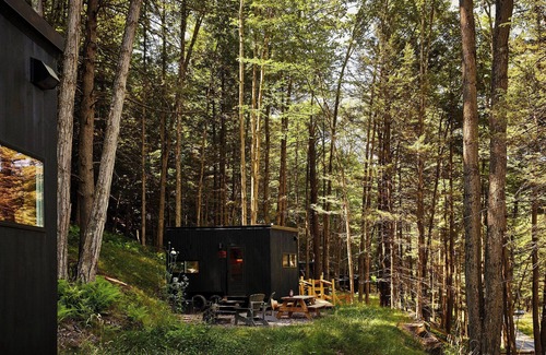 Pine River Cabin | Postcard Cabins Wild Rose