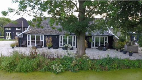 Municipality of Woerden Bed & Breakfast | Posthoorn Lodge