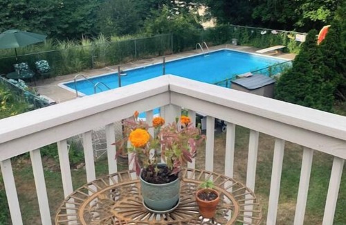 Groton House | Potager Farm Historic Private Townhouse Sleeps 4 with Pool.