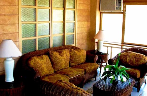 Candelaria Hotel | Potipot Gateway Resort