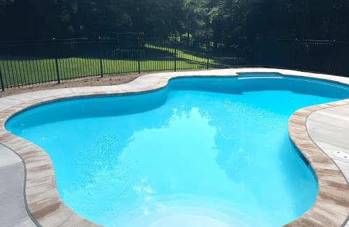 Travilah Villa | Potomac Zen With A Pool, 30 min to DC
