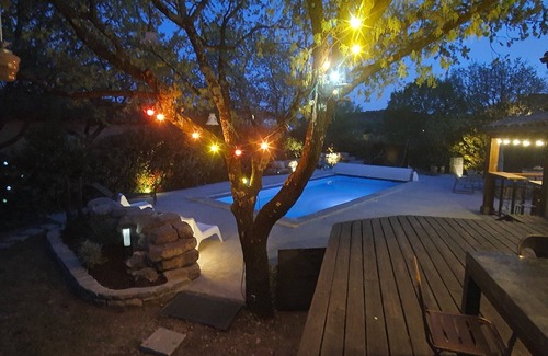 Saint-Martin-de-Londres House | Pour Famille , Grande Villa 15mns Gorges de l Hérault Plancha BQ Piscine Jeu