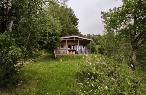 Neuveglise-sur-Truyere Ski Chalet | Pour les Curieux de L'insolite Nature