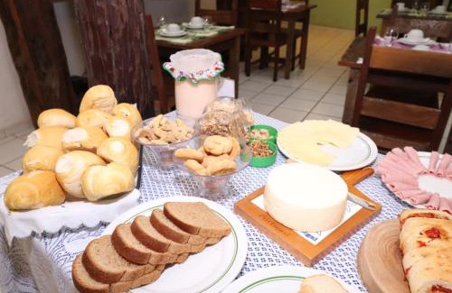 Sao Sebastiao das Aguas Claras Hotel | Pousada Maria Bonita
