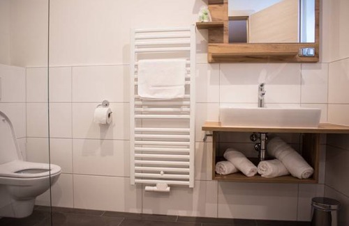 Kirchberg an der Pielach Resort | Private room ∙ 1 bedroom ∙ 2 guests