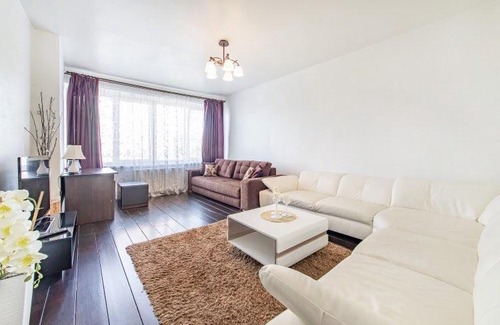Pervomaysky District Apartment | Pr.Nezavisimosti