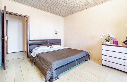 Pervomaysky District Apartment | Pr.Nezavisimosti