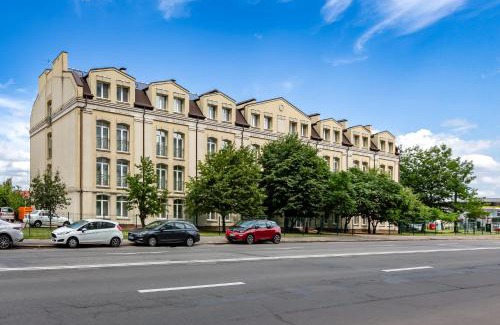 Darnyckyj Hotel | PracticOtel