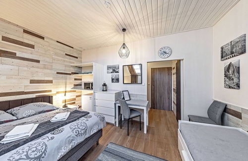 Stresovice House | Prague Petite Price Penzion, Apartment 3, sleeps 3
