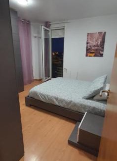 Mompia Apartment | Preciosa vivienda vacacional, bien situada.
