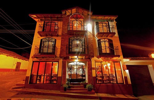 Mazamitla Apartment | Precioso Cuarto Familiar con Balcón en el Centro