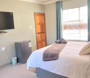 Zeerust Bed & Breakfast | Precious Estates Emerald