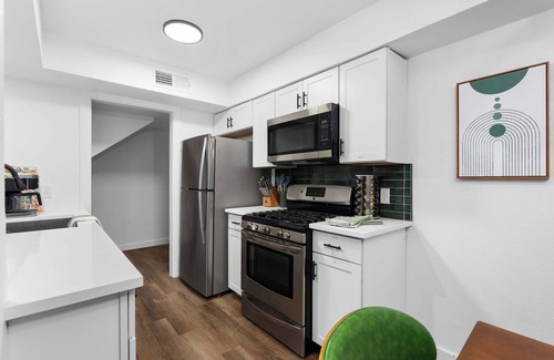 South Lamar House | Premier Access to Zilker Park & South Congress