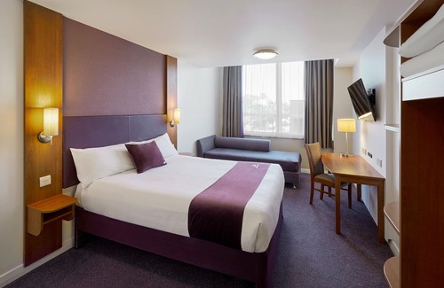 Binley Hotel | Premier Inn Coventry - Binley/A46
