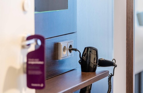 Unterwiehre-Nord Hotel | Premier Inn Freiburg City Süd