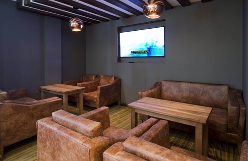 Coldharbour Hotel | Premier Inn London Brixton