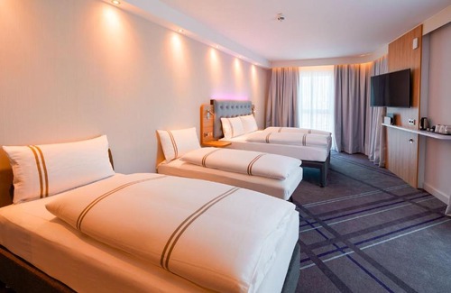Schwetzingerstadt Hotel | Premier Inn Mannheim City Centre