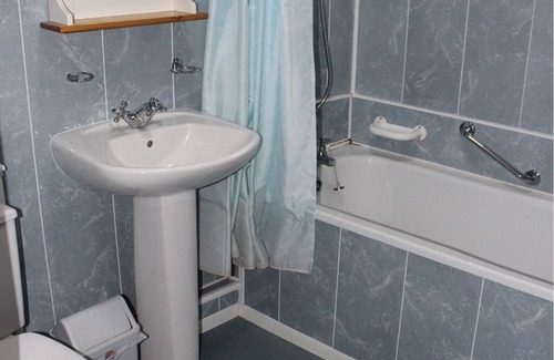 Morpeth House | Premier Lodge