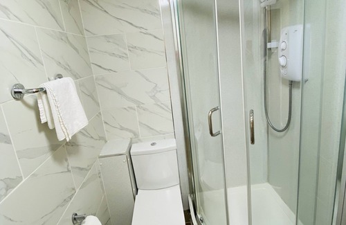Loxford House | PremierLux Serviced Apartments