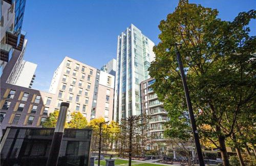 Whitechapel Apartment | Premium Apartment by Tower Bridge