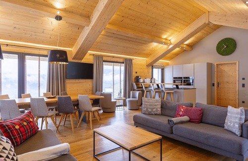 Haus im Ennstal Ski Chalet | Premium Chalet with 5 bedrooms and sauna & pool